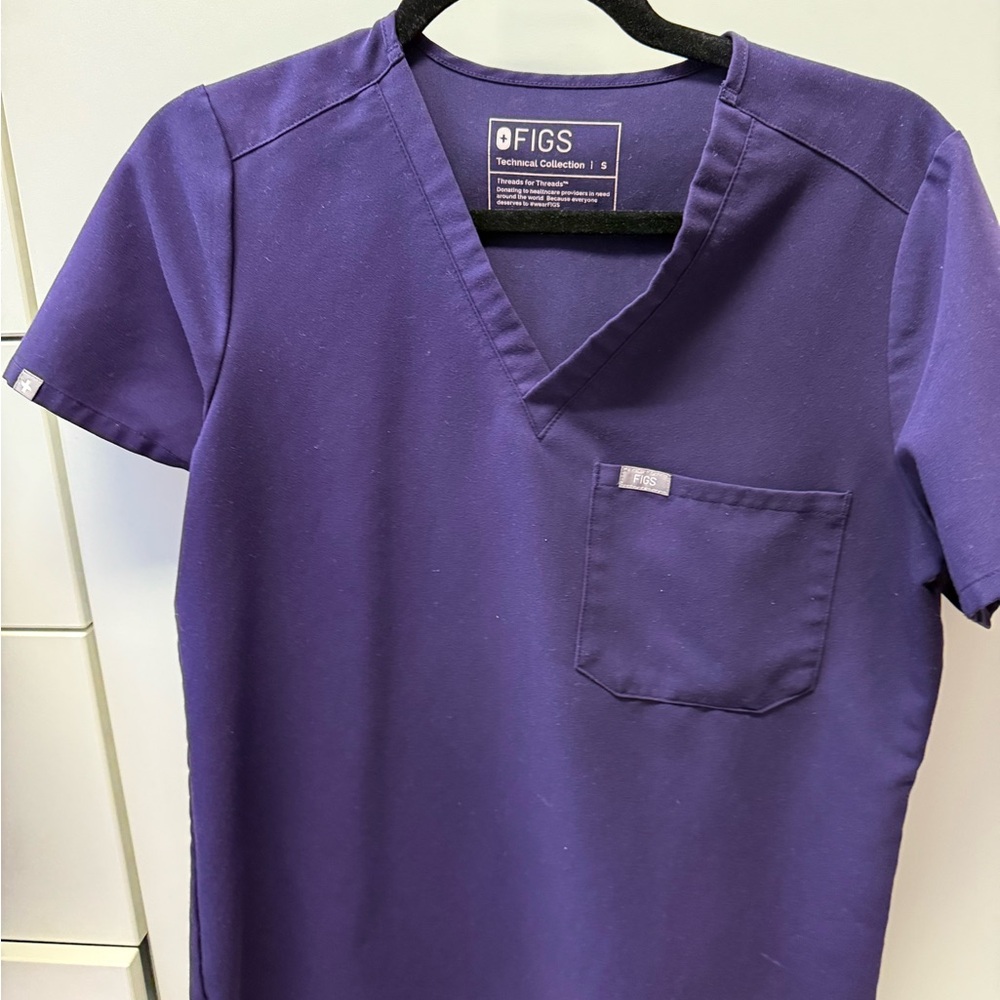 Figs Purple Scrub Top